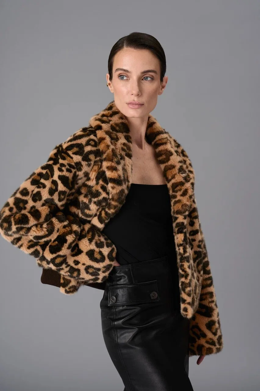 Куртка бомбер с воротником шаль из меха американской норки в расцветке леопард — фотография 2
